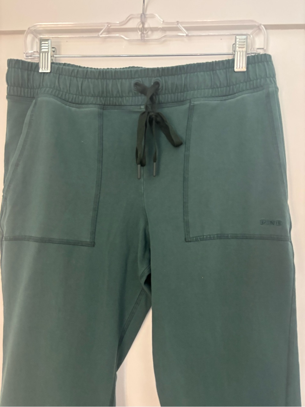 PINK Victoria's Secret Green Lounge Pants size large - Picture 5 of 5